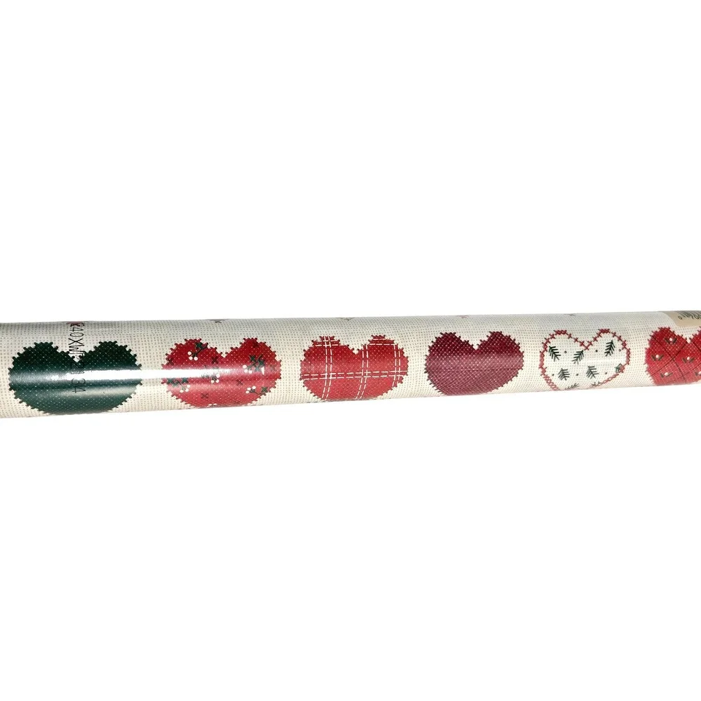 Hallmark Vintage Christmas Gift Wrap 17.5 SQ‎ FT Cross Stitch Hearts Plaid Red